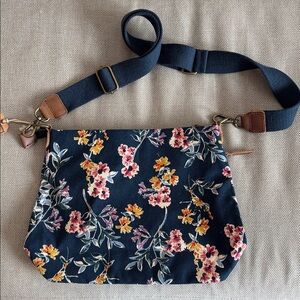 Fat Face Kingston Large Bloom Navy Crossbody Bag